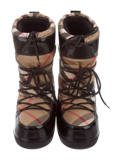 burberry snowboots|bloomingdale's burberry shoes.